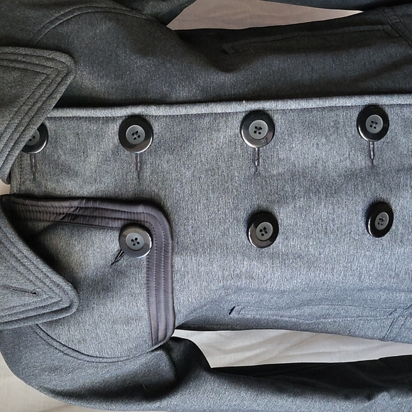 Lululemon Audrey Jacket Sz 6 Like new condition 😍 - Picture 2 of 9